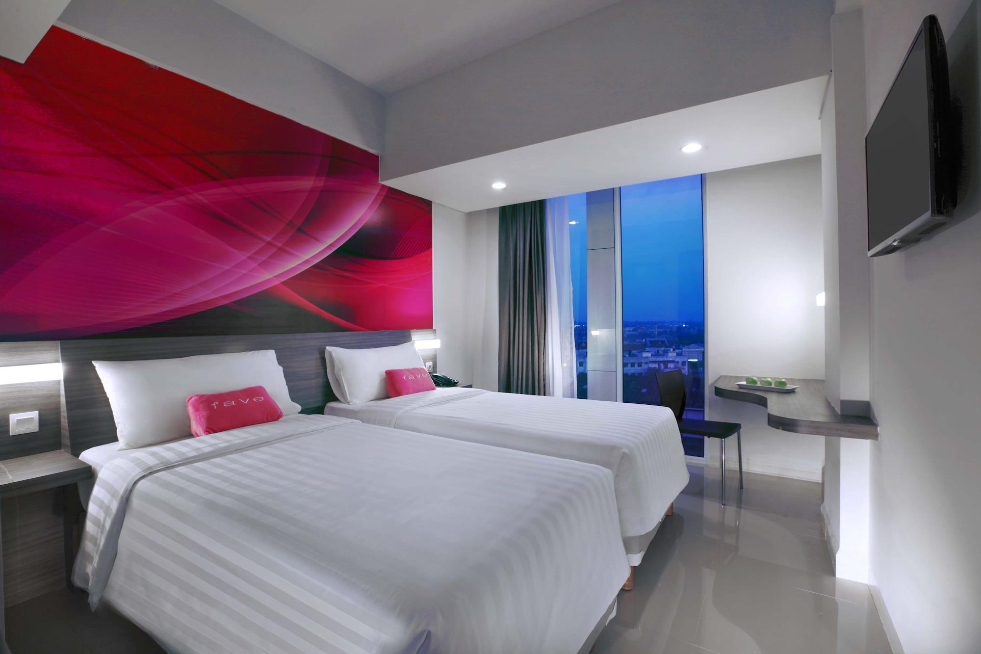 Favehotel Пеканбару Екстериор снимка