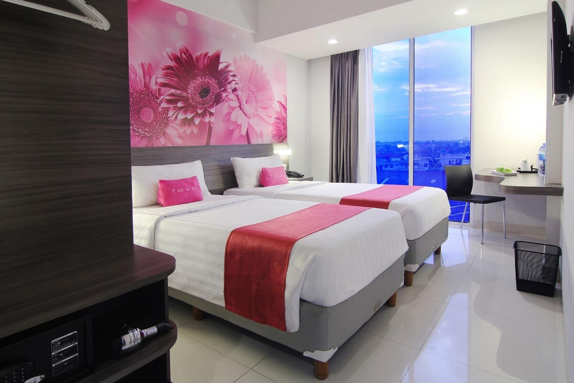 Favehotel Пеканбару Екстериор снимка