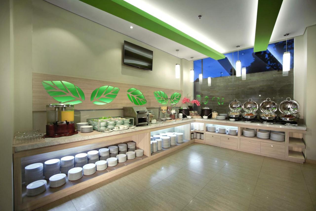 Favehotel Пеканбару Екстериор снимка