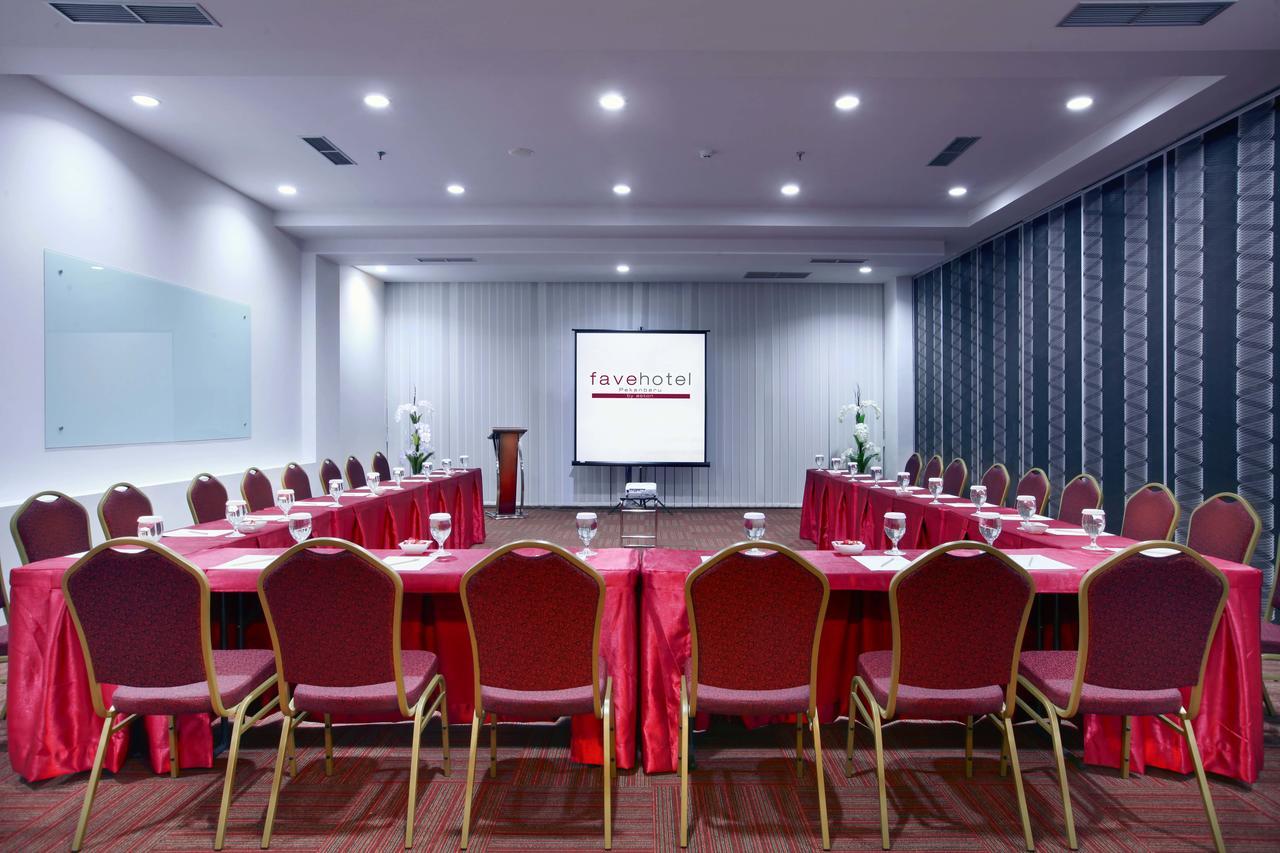 Favehotel Пеканбару Екстериор снимка